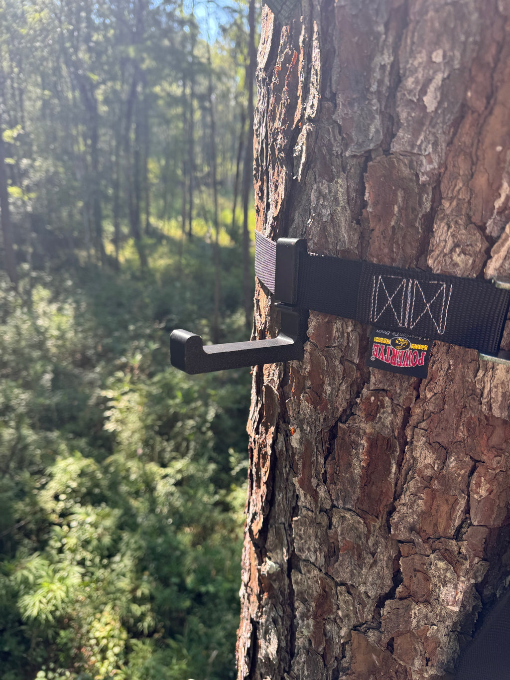Tree Stand Bow Hanger: Lightweight Climber Bow Mount for up to 1.5" Straps