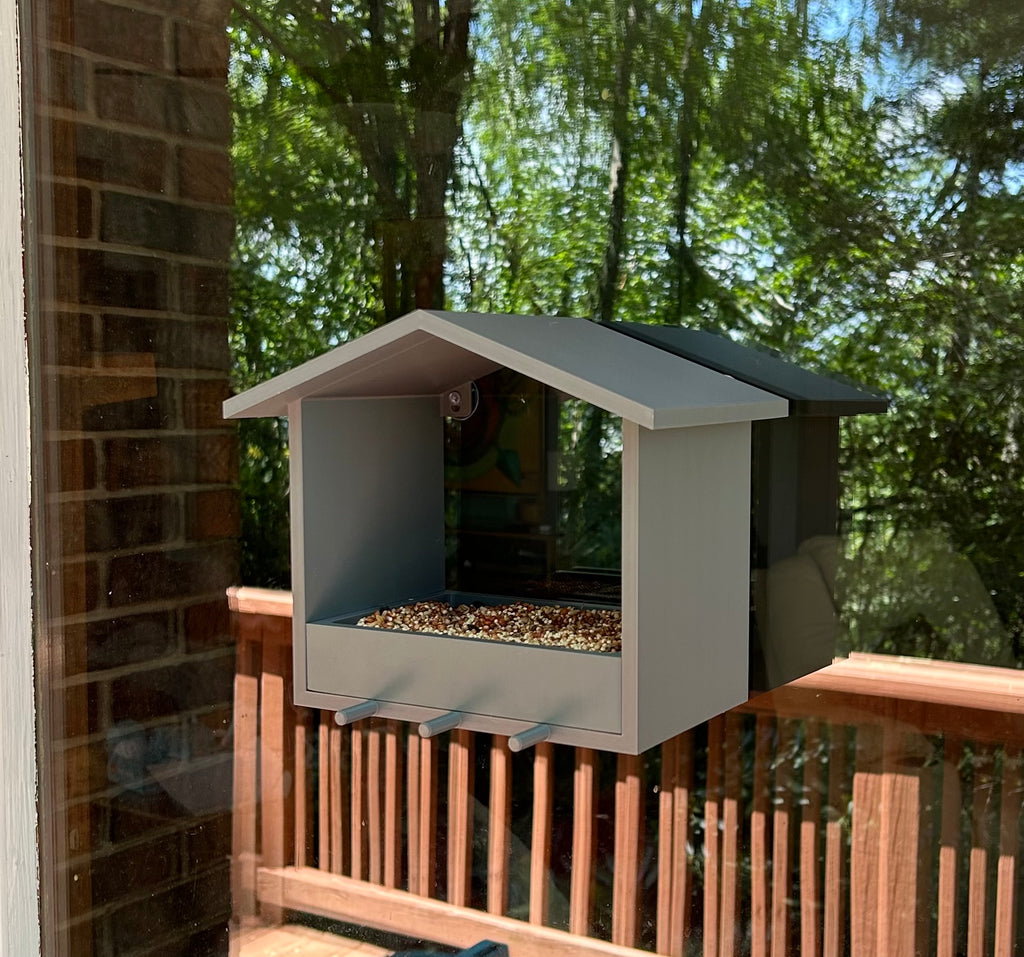 Custom Color Window Bird Feeder: Strong Suction Cups, Wild Bird Viewing