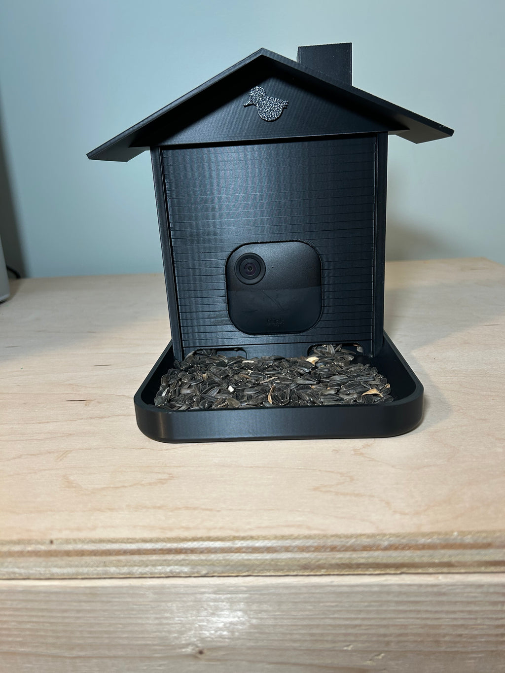 Smart Bird Feeder with Camera Mount: Backyard Wildlife Photography